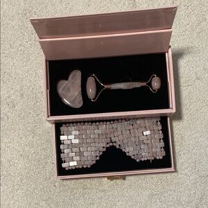 Pink Facial Roller and Mask Set